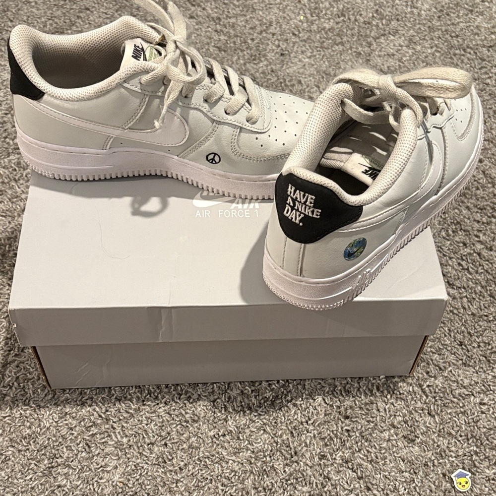 Air Force 1 Lv8 (GS) Have a Nike Day